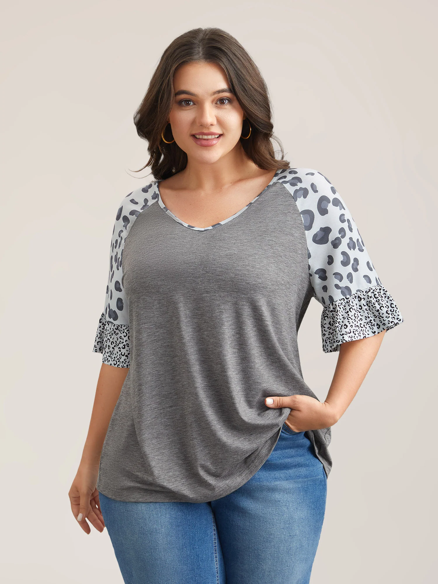 Leopard Print Heather Contrast V-Neck T-Shirt