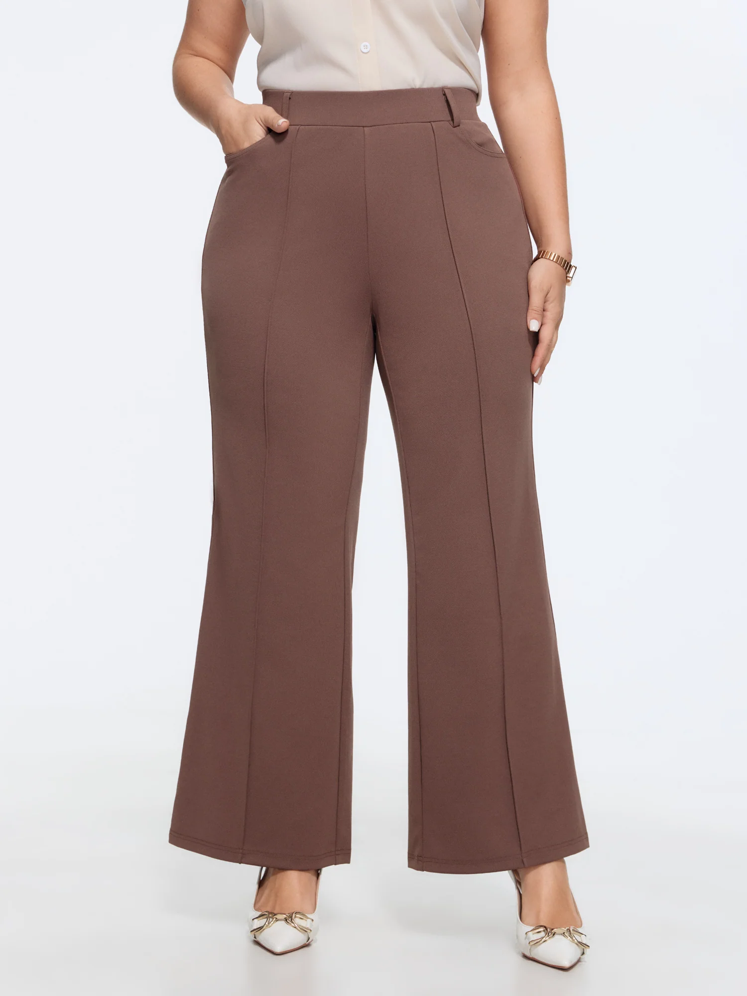 Pull-On Flared Pockets Pants