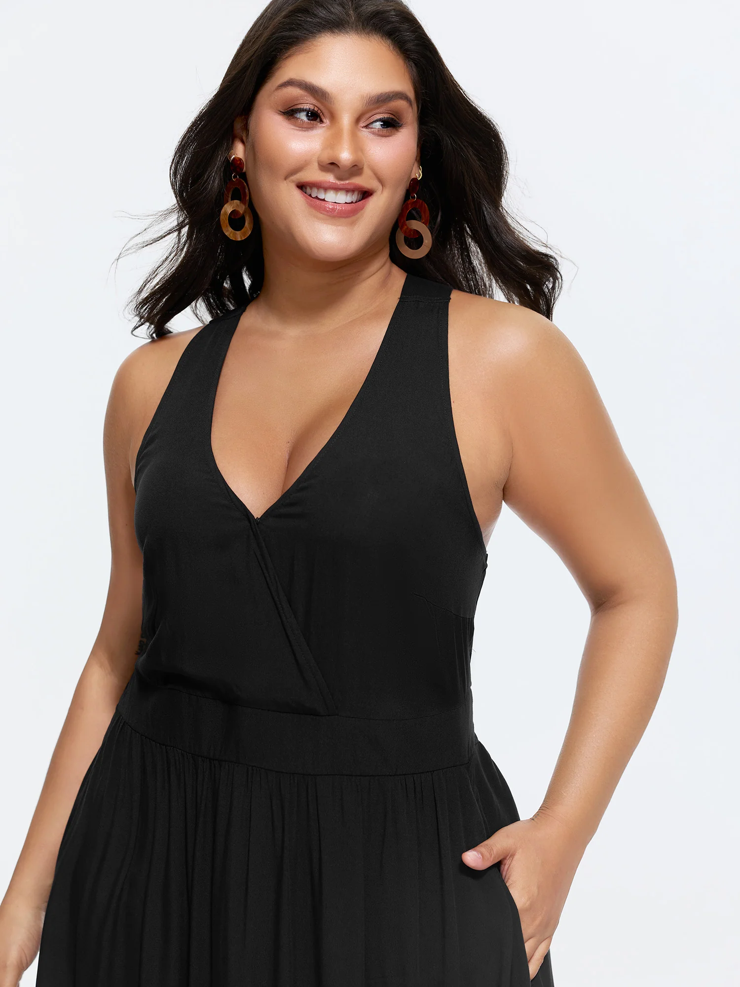 Shirred Pockets Flowy Fit Maxi Dress