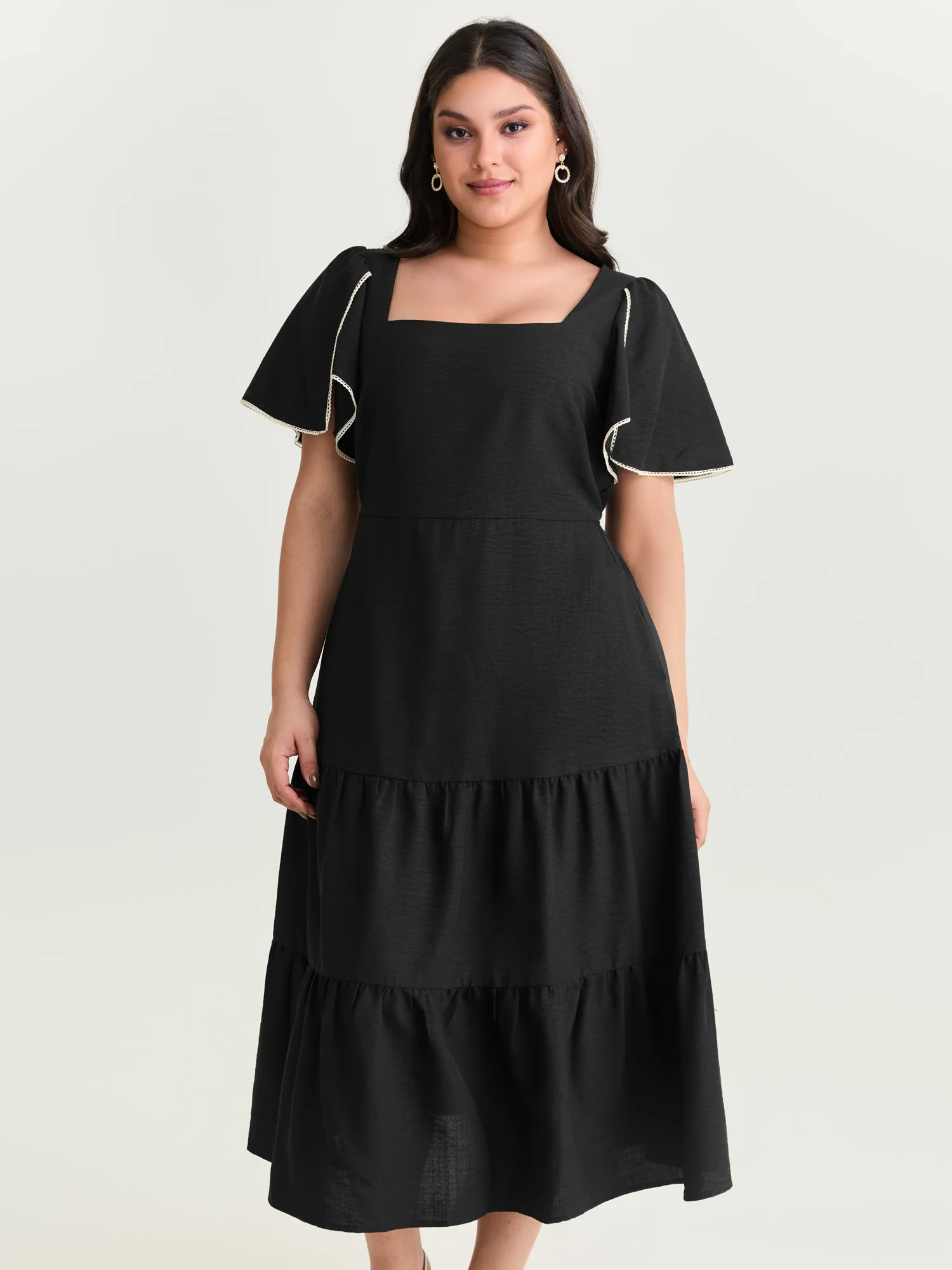 Color Contrast Petal Sleeve Maxi Dress