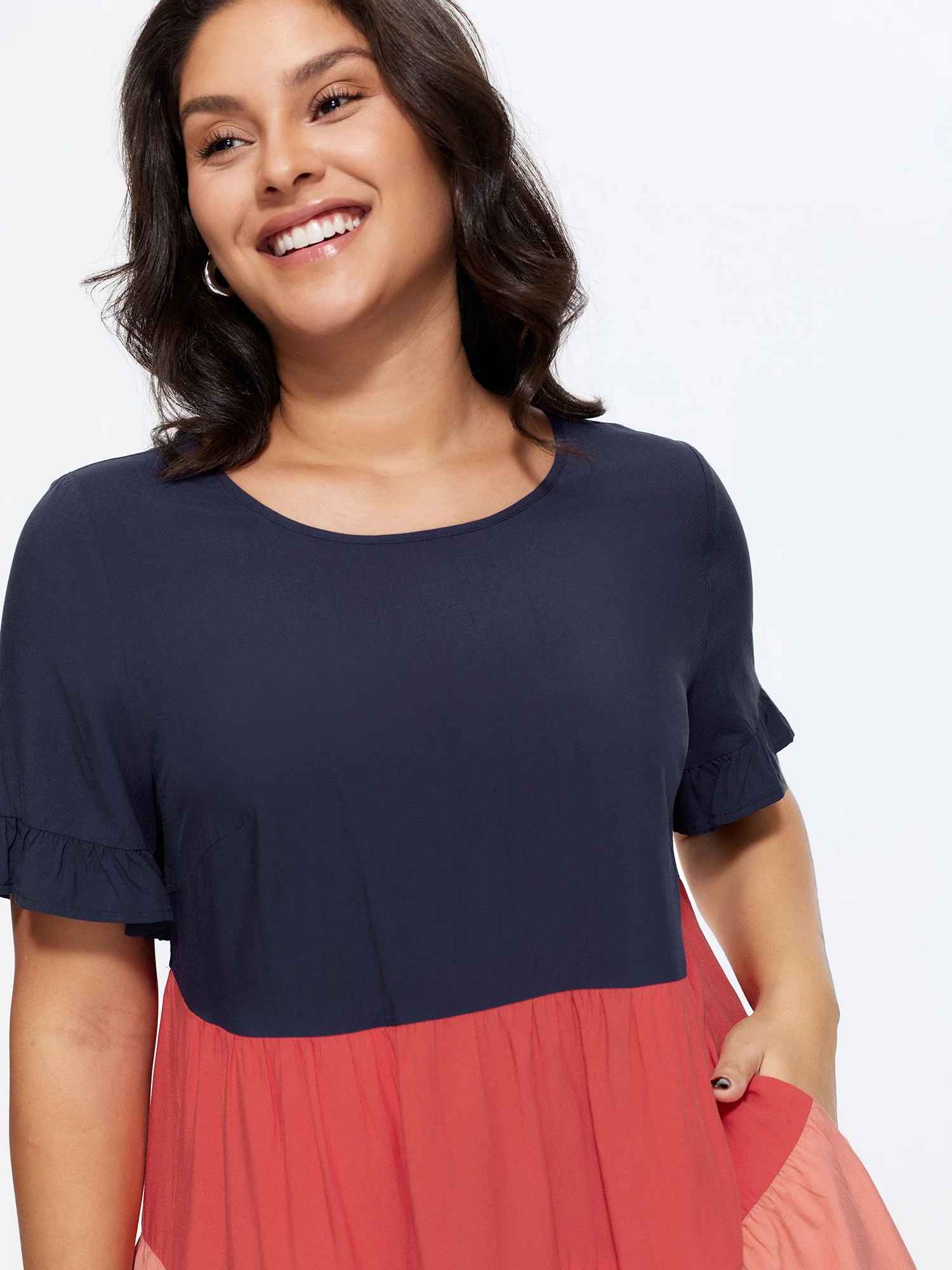 Colorblock Tiered Round Neck Top