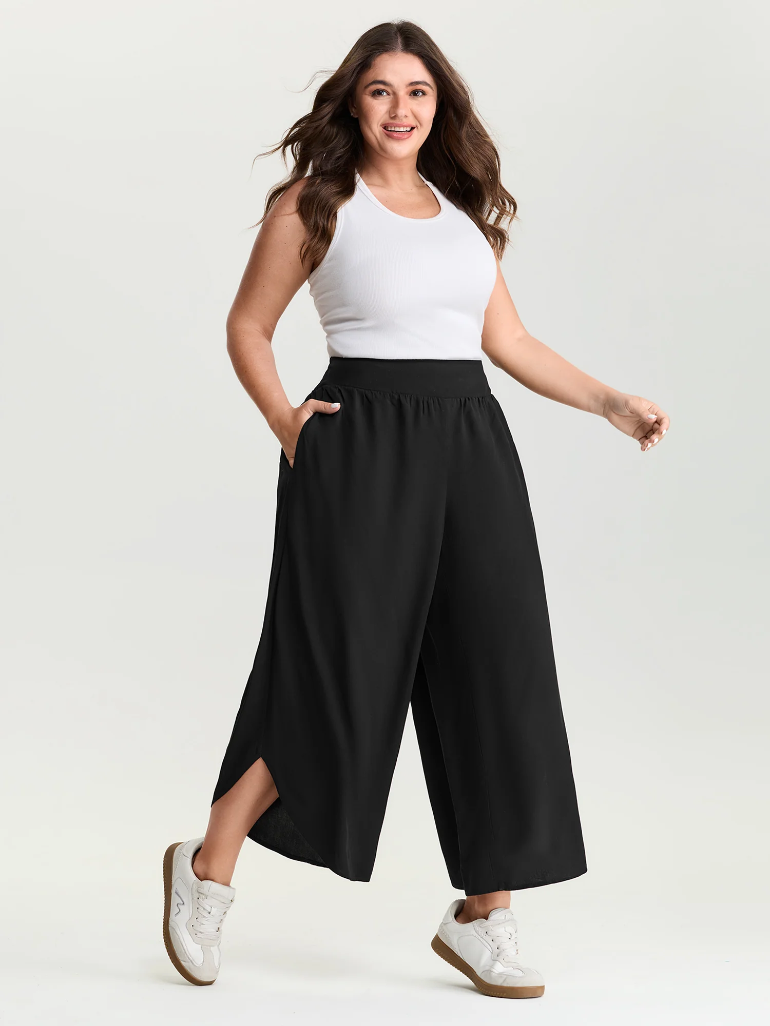 Arc Hem Breezy Feel Pants