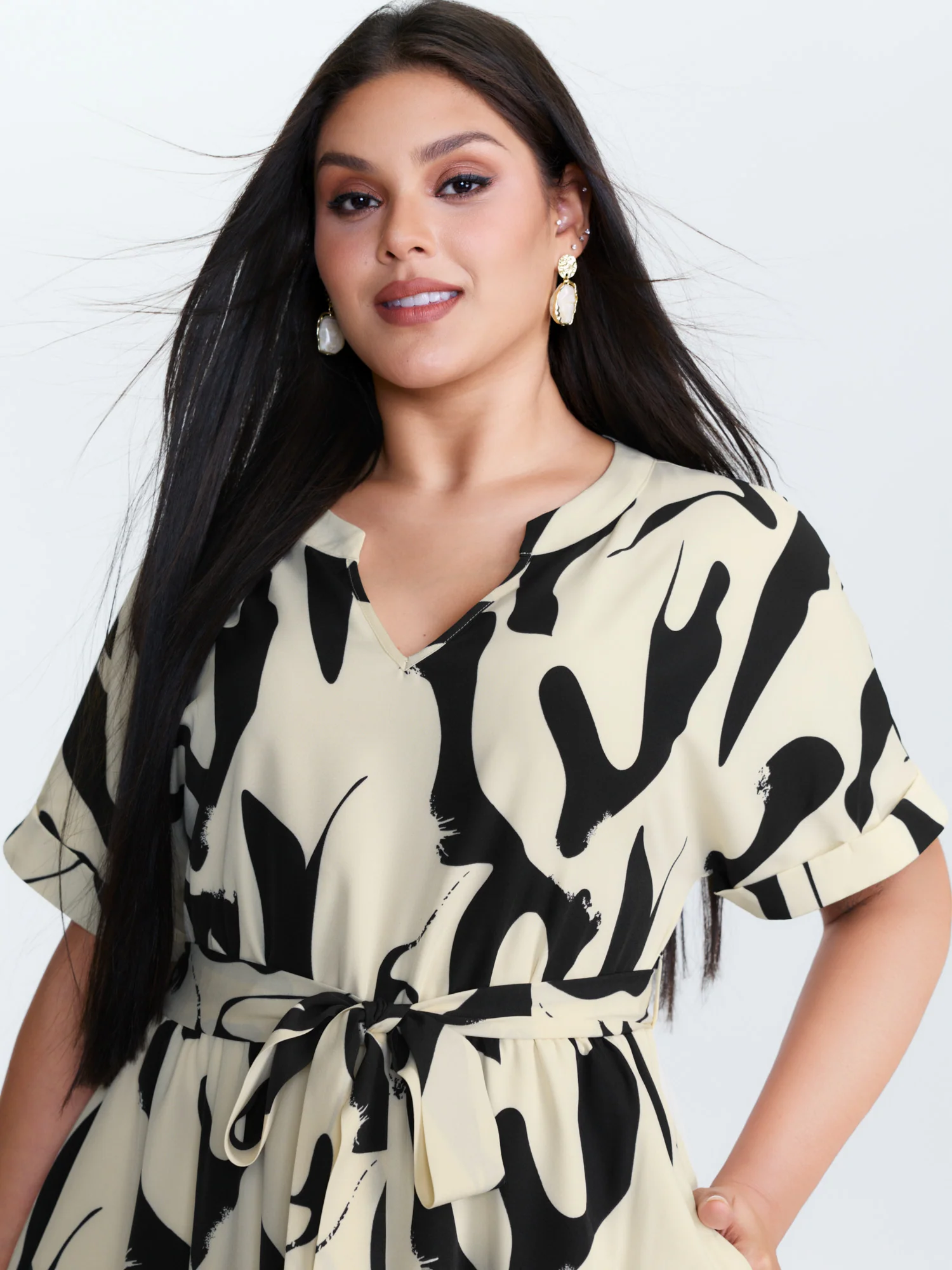 Abstract Print Waist-Tie Midi Dress