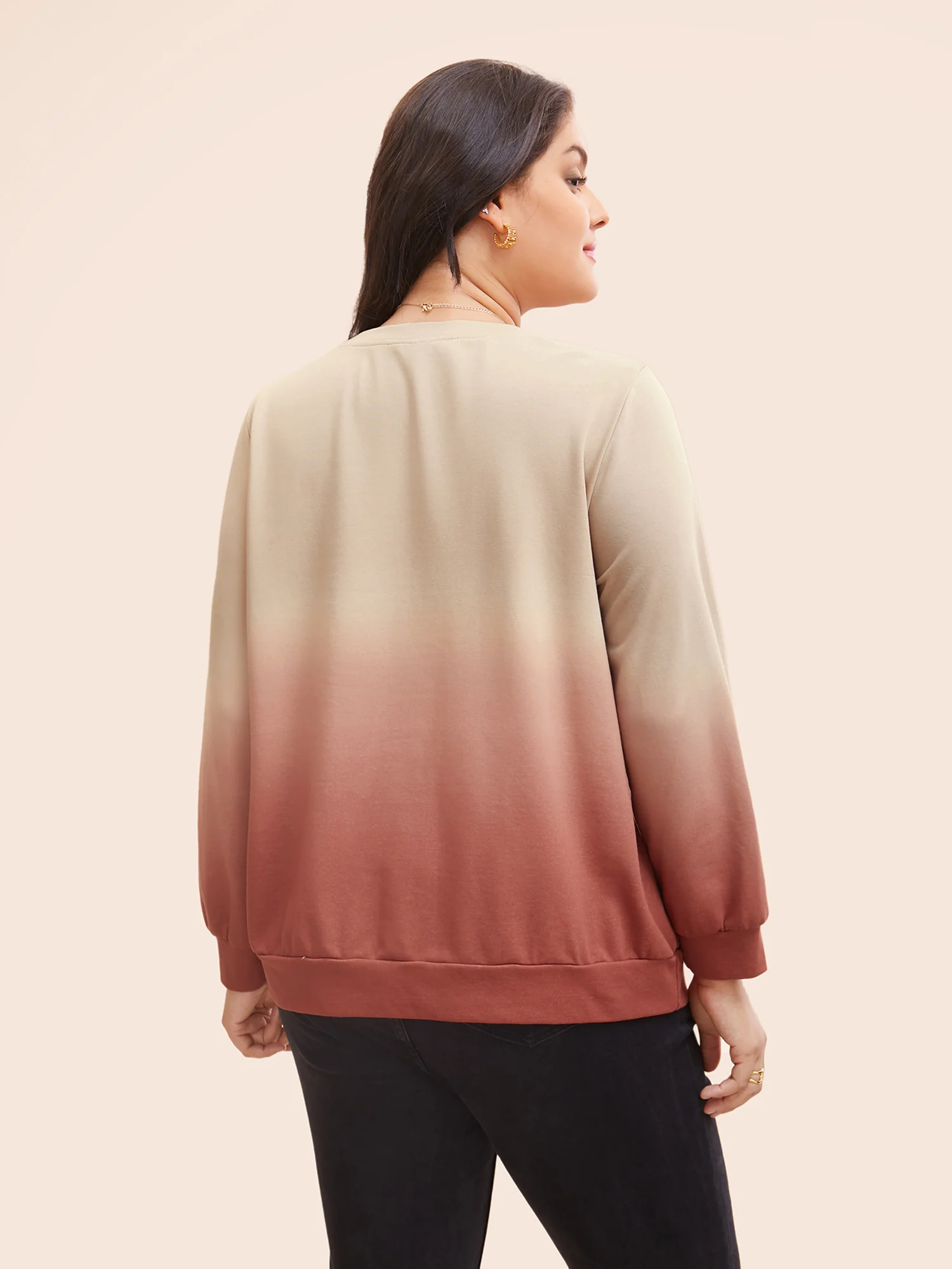 Gradient Dyeing Round Neck Sweatshirt