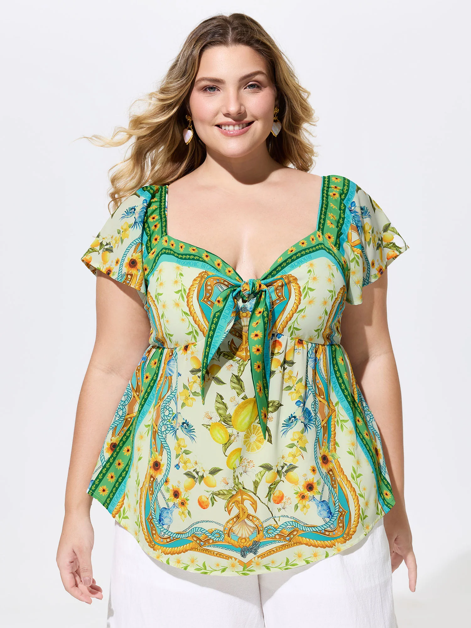 Lemon Print Color Contrast Knotted Front Top