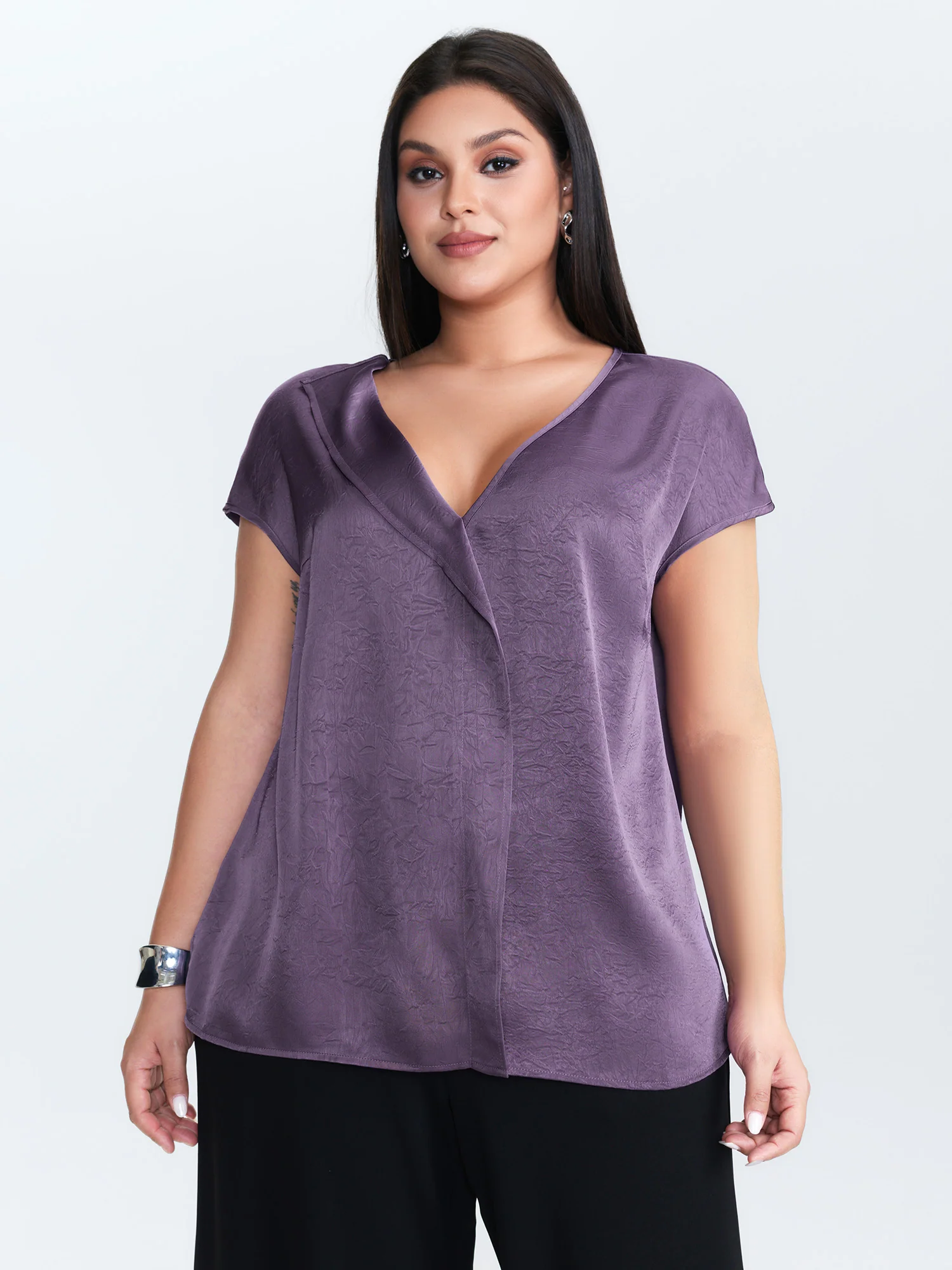 Plain Collar Neckline Flowy Blouse