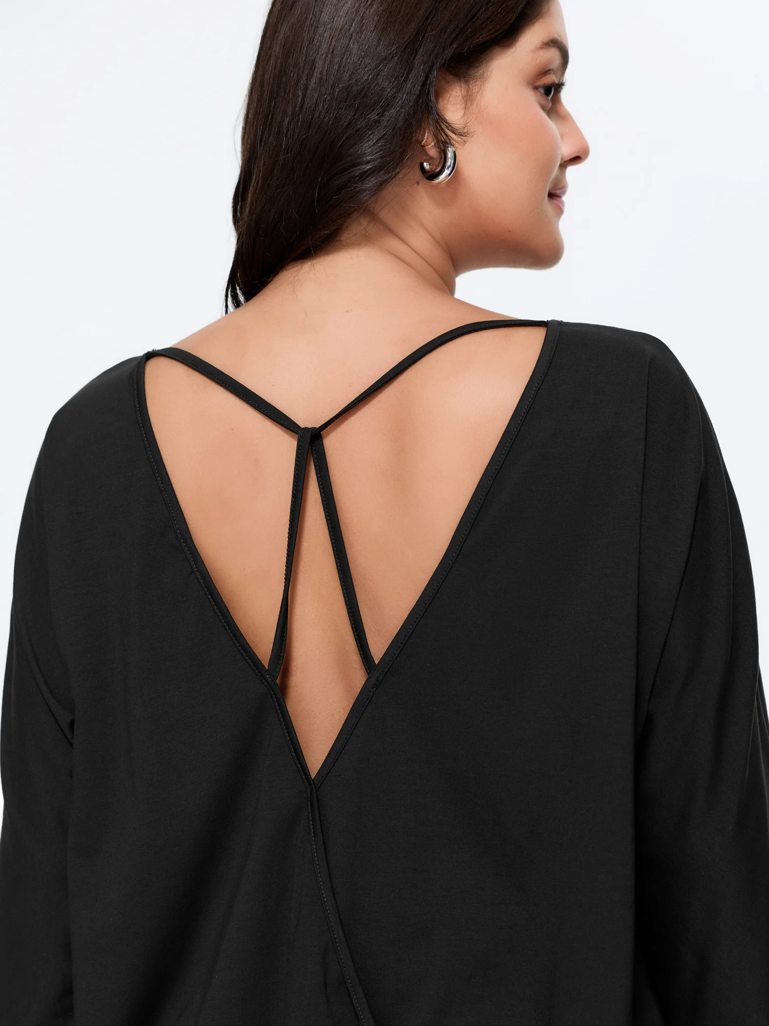 Cotton Back Cut-Out Plain T-Shirt