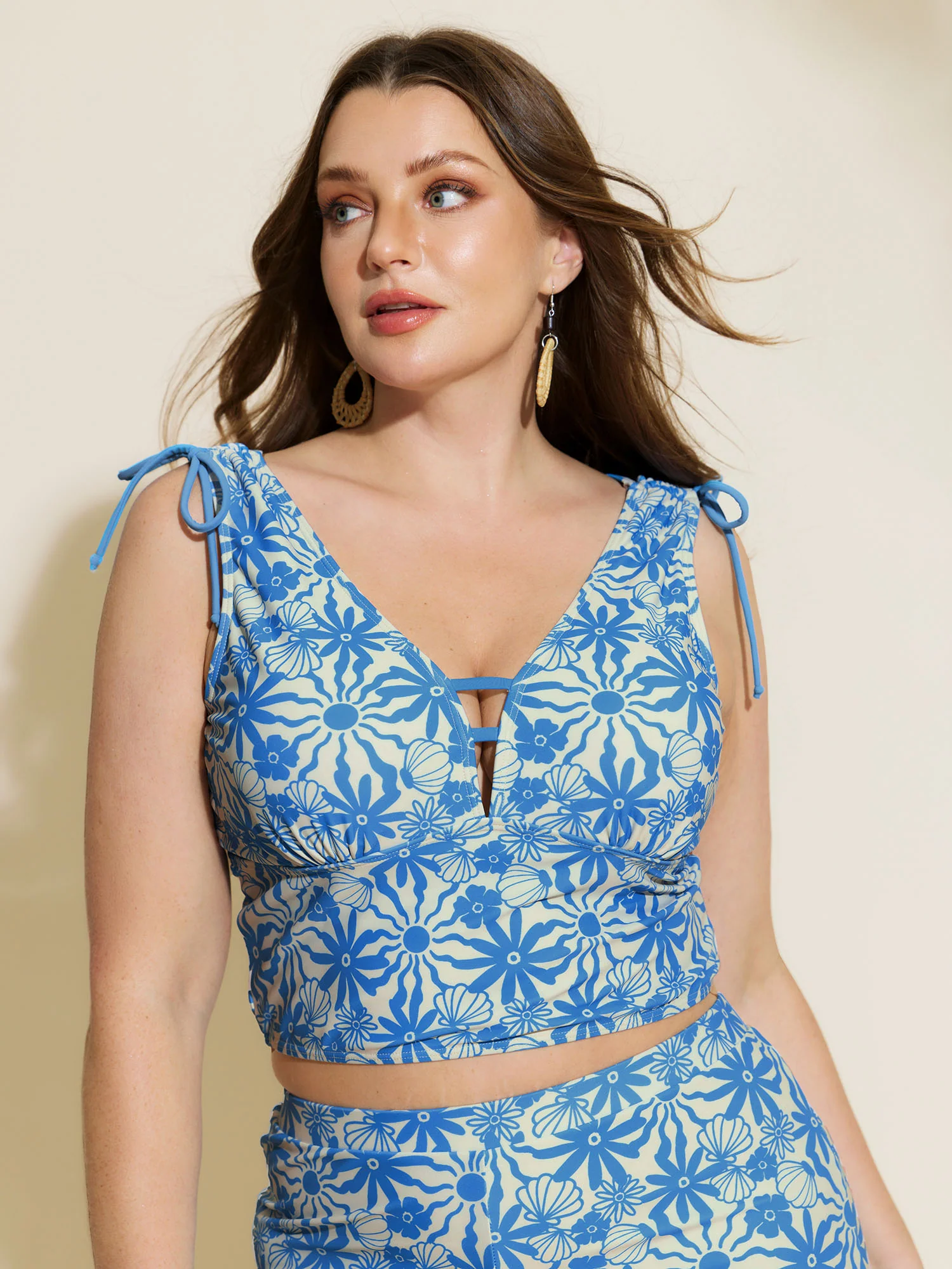 Floral Print Cut-Out Neckline Swim Top