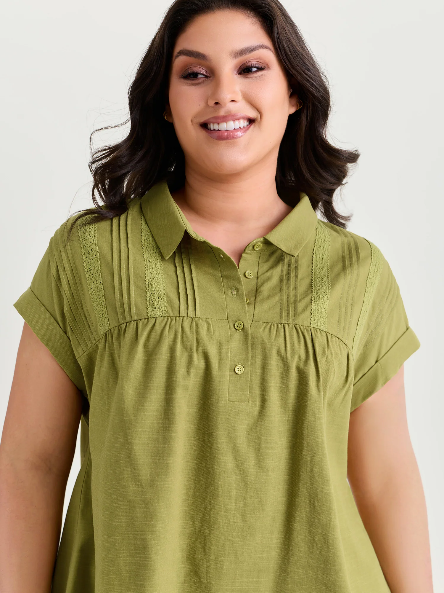 Collared Plain Pleated Half-Placket Blouse