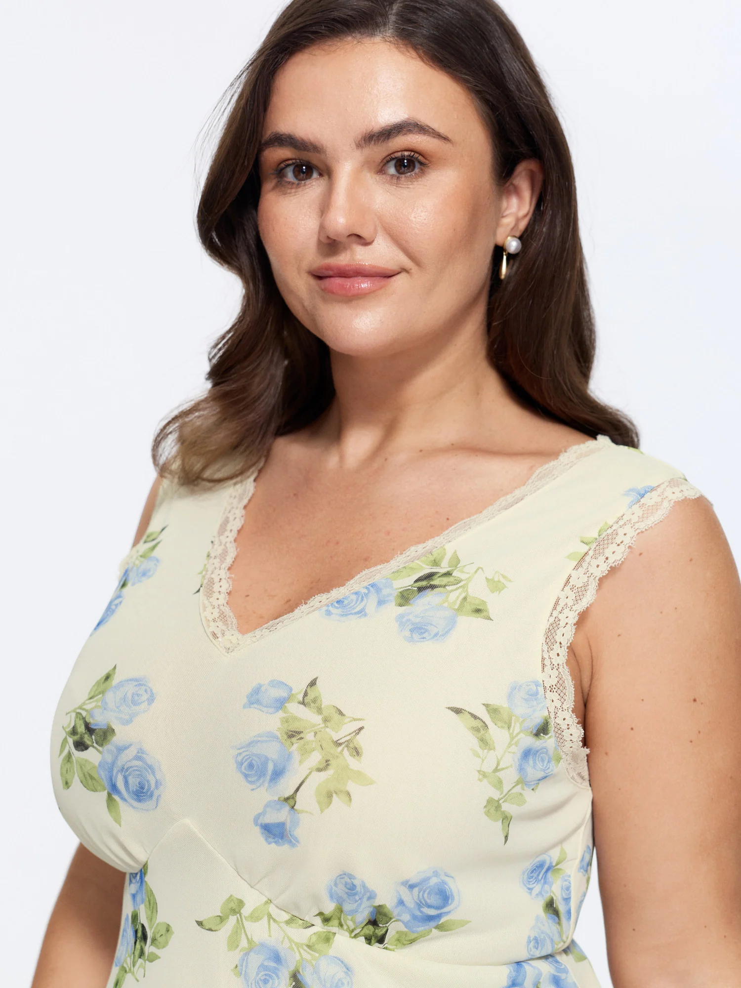 Floral Print Lace Neckline Sleeveless Tank Top