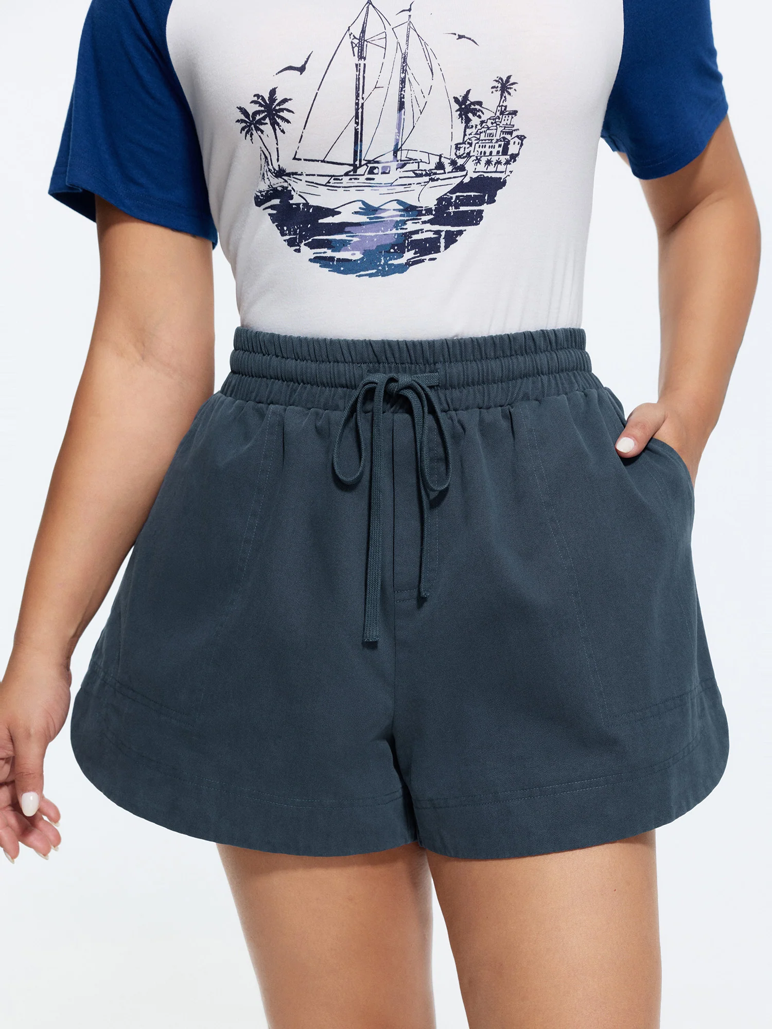 Cotton Drawstring Waist Straight-Leg Shorts