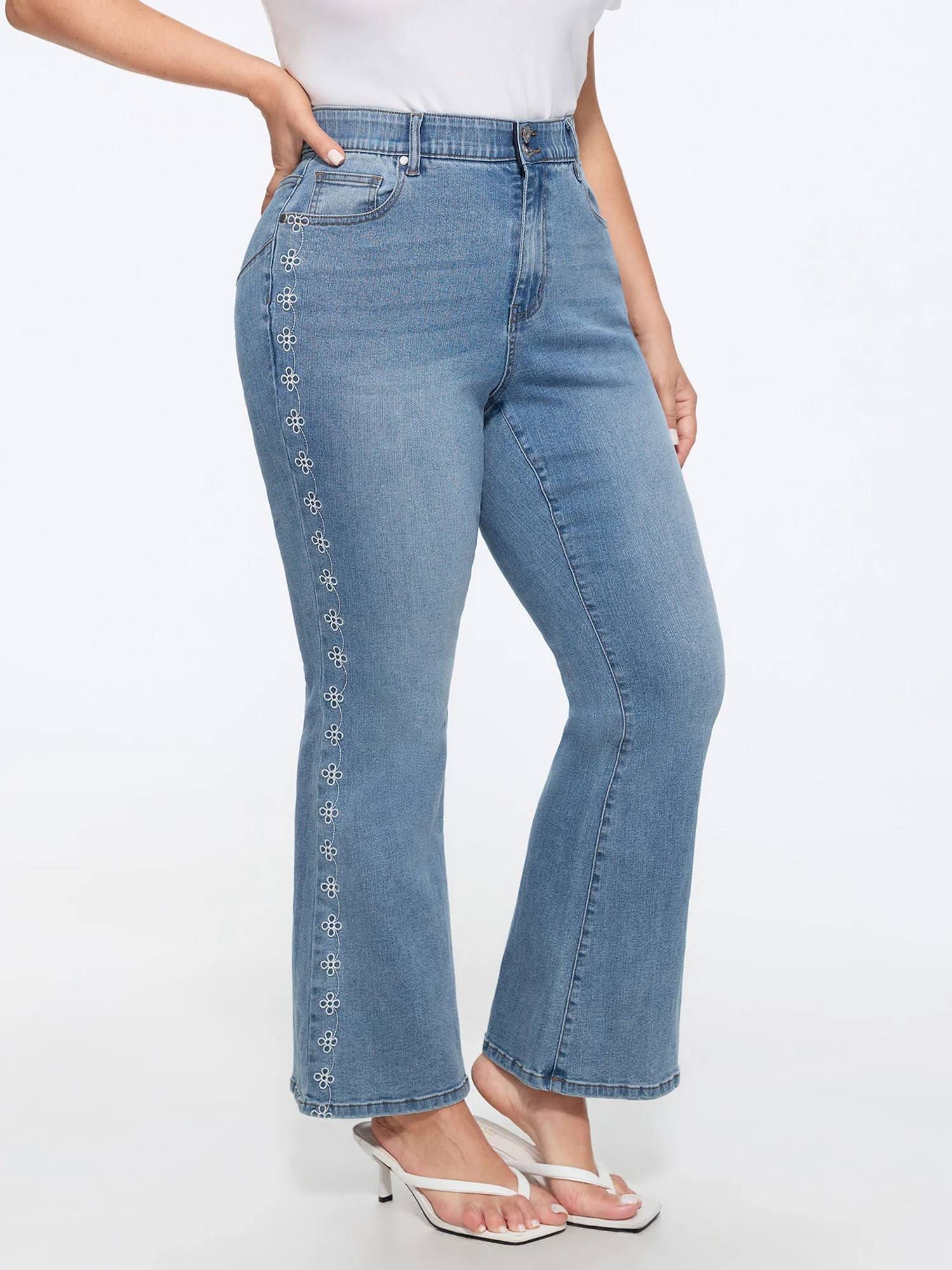 Stretchy Vintage Wash Floral Embroidery Bootcut Jeans