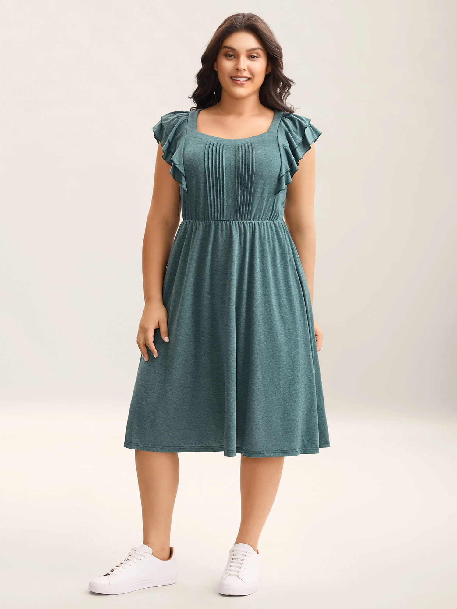 Stretchy Flutter Sleeve Pleated Midi Dress