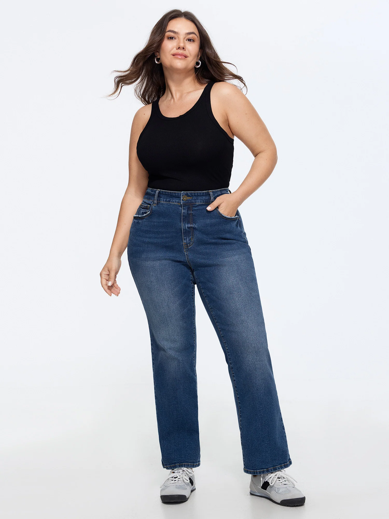 Stretchy Waist Straight-Leg Mid-Rise Jeans