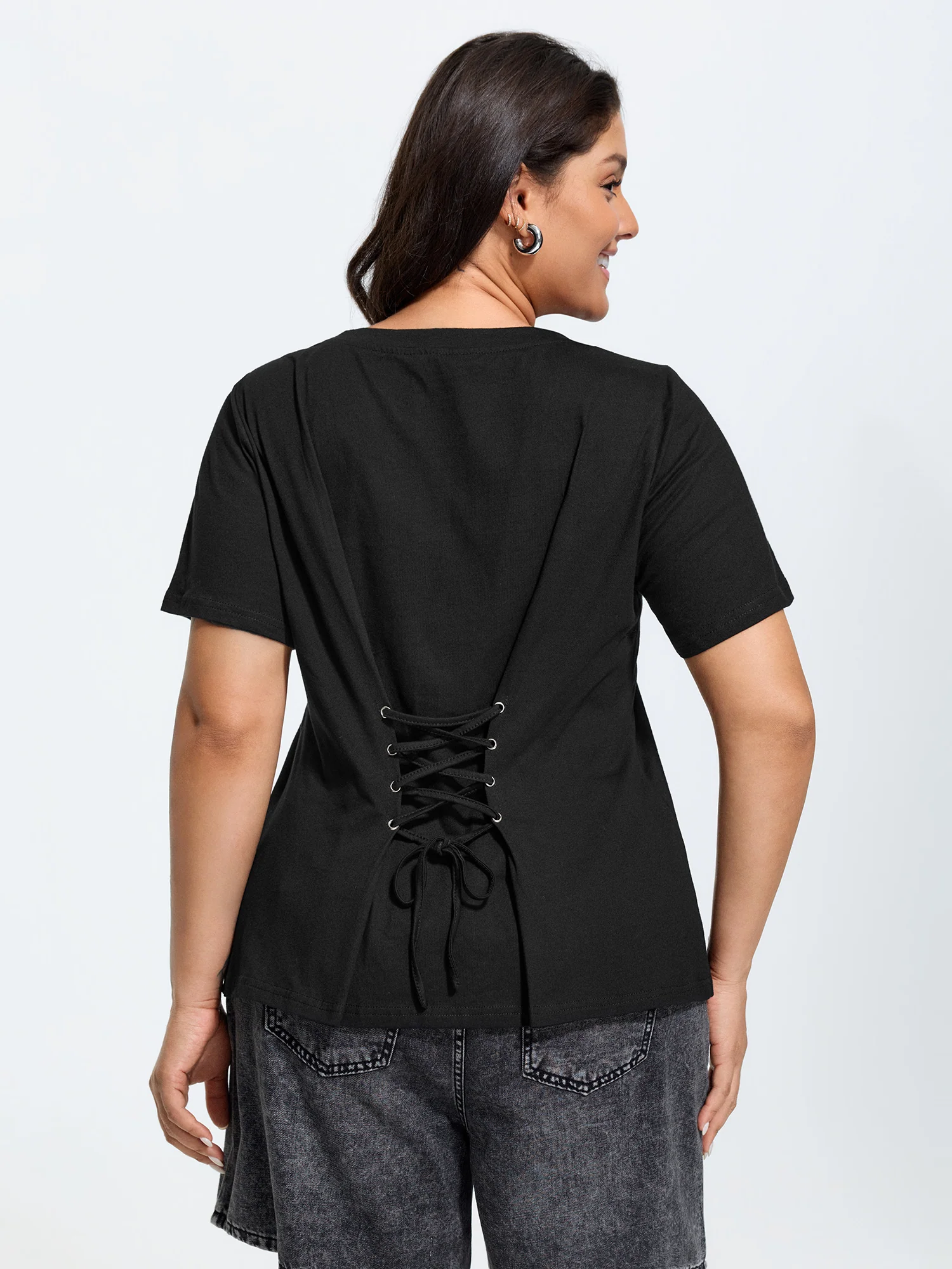 Cotton Natural Back Cross-Tie Curvy-Hem T-Shirt