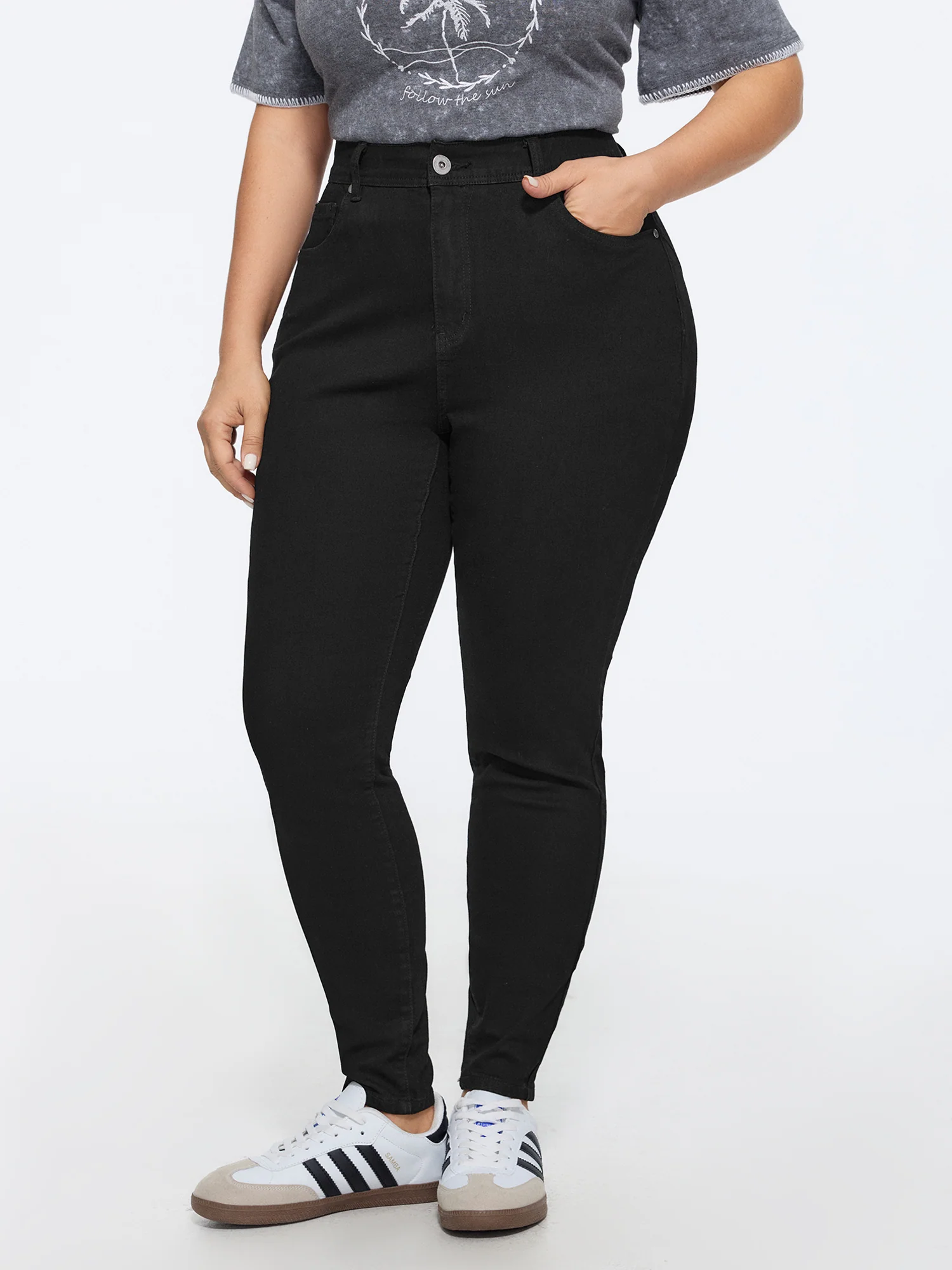 Stretchy Mid-Rise Skinny-Fit Jeans