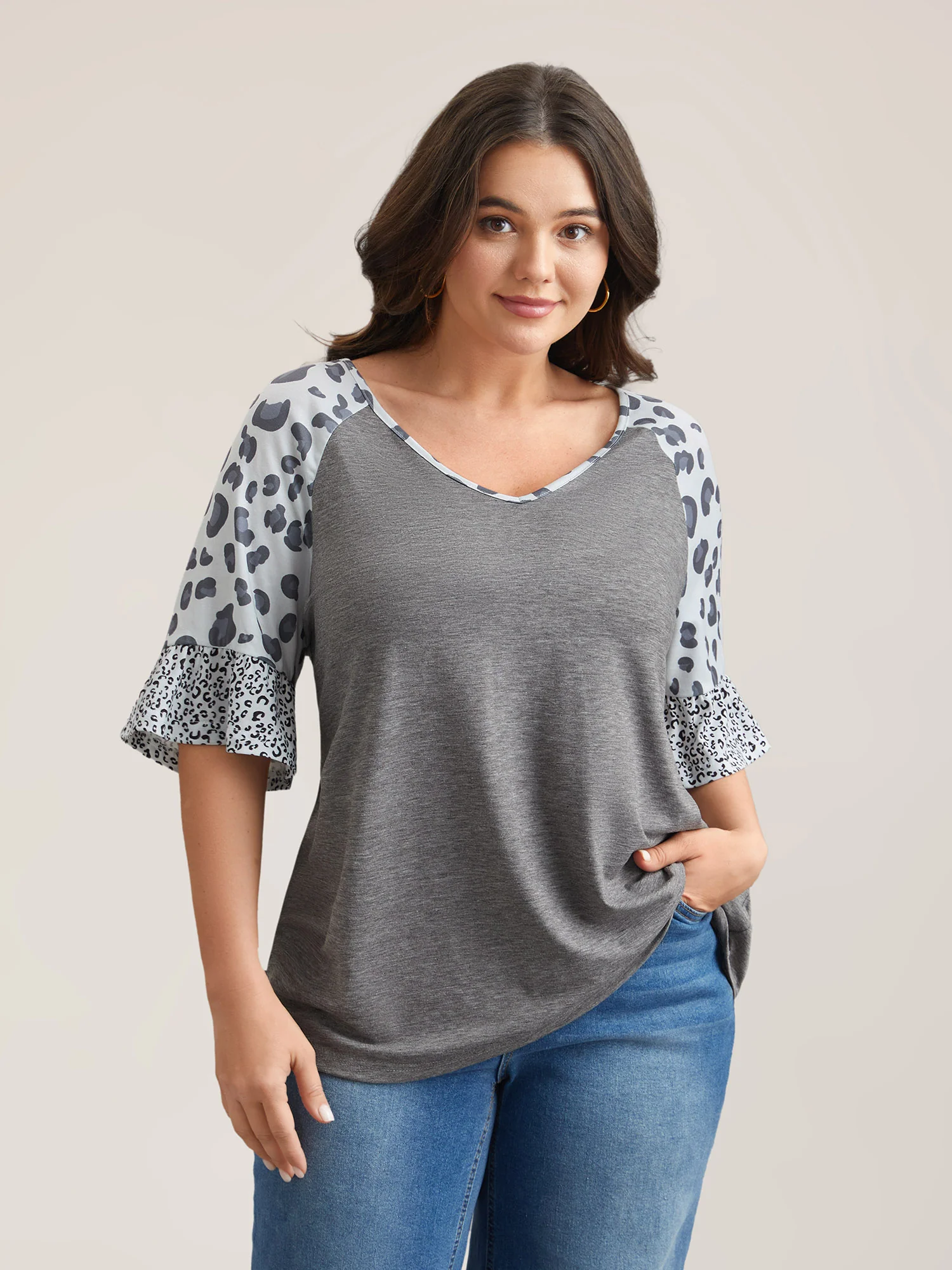 Leopard Print Heather Contrast V-Neck T-Shirt