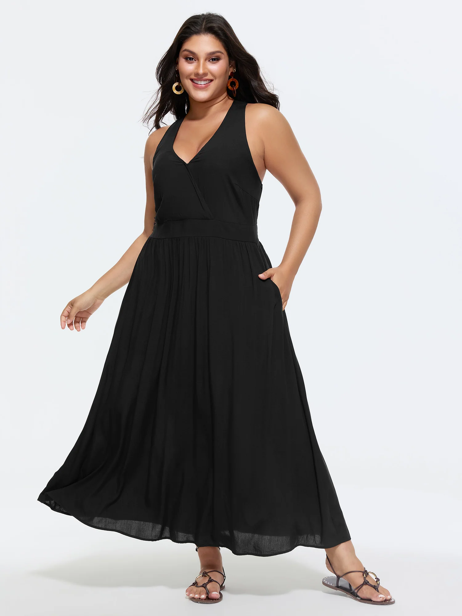 Shirred Pockets Flowy Fit Maxi Dress