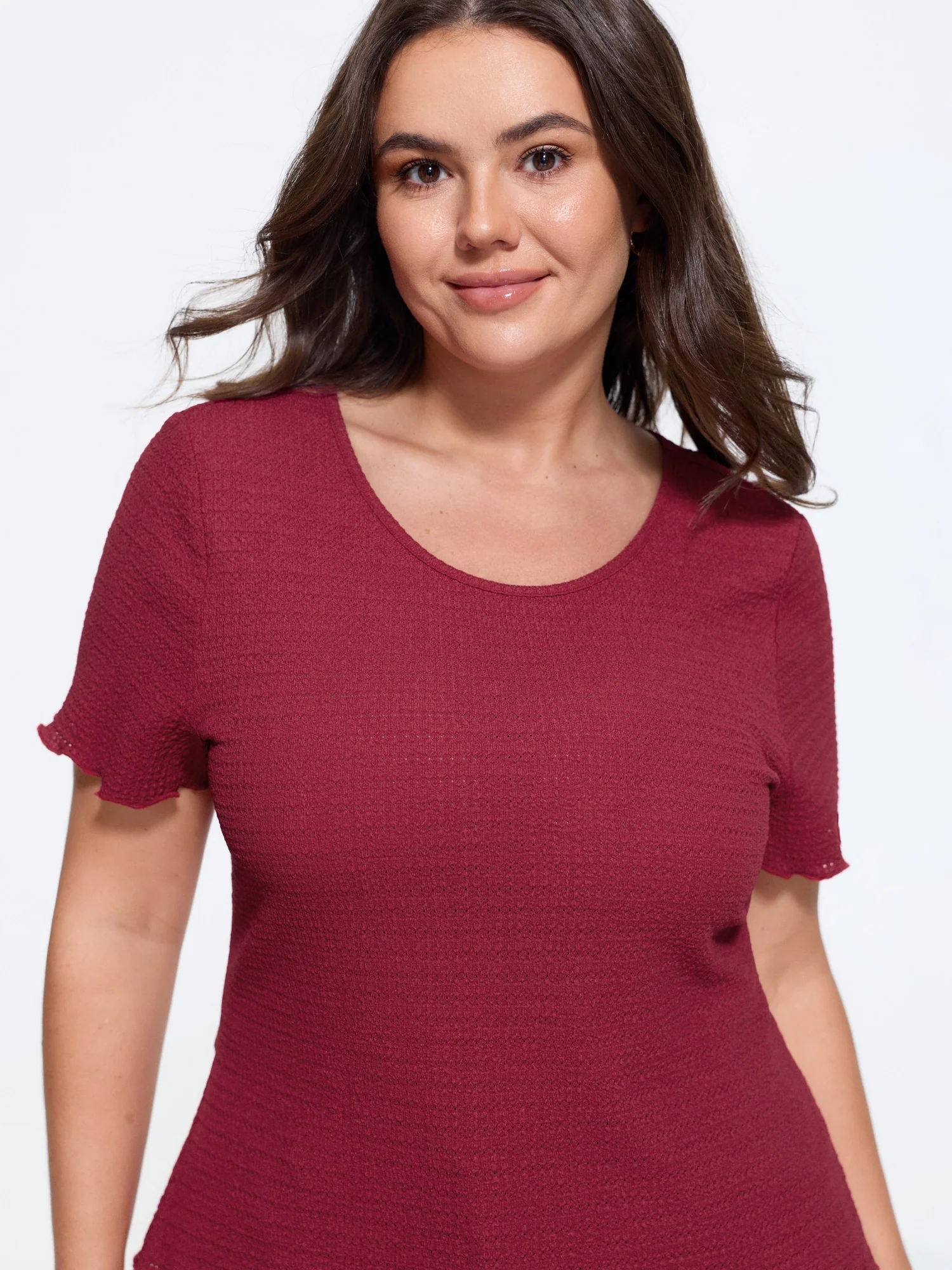 Stretchy Textured Crew Neck Ruffle Edge T-Shirt